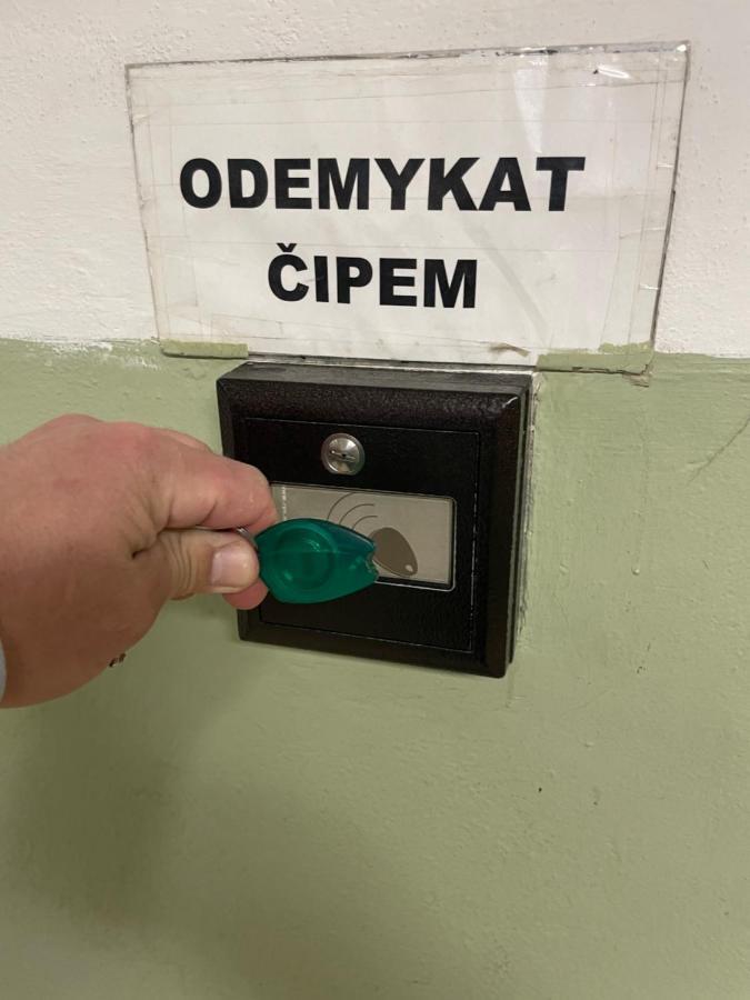 Garsoniera Apartmán *